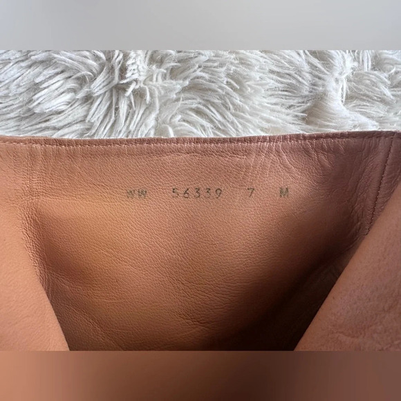 Stuart Weitzman Trendy Canvel Bootie In Candy Pink Velvet Block Heel Size 7M - Picture 10 of 16